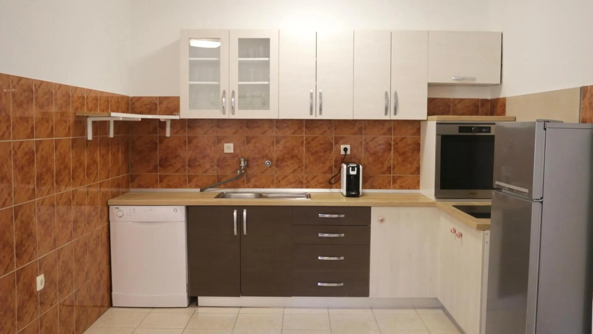 Beachfront Apartment Drazen With Patio & Parking Split 0*,