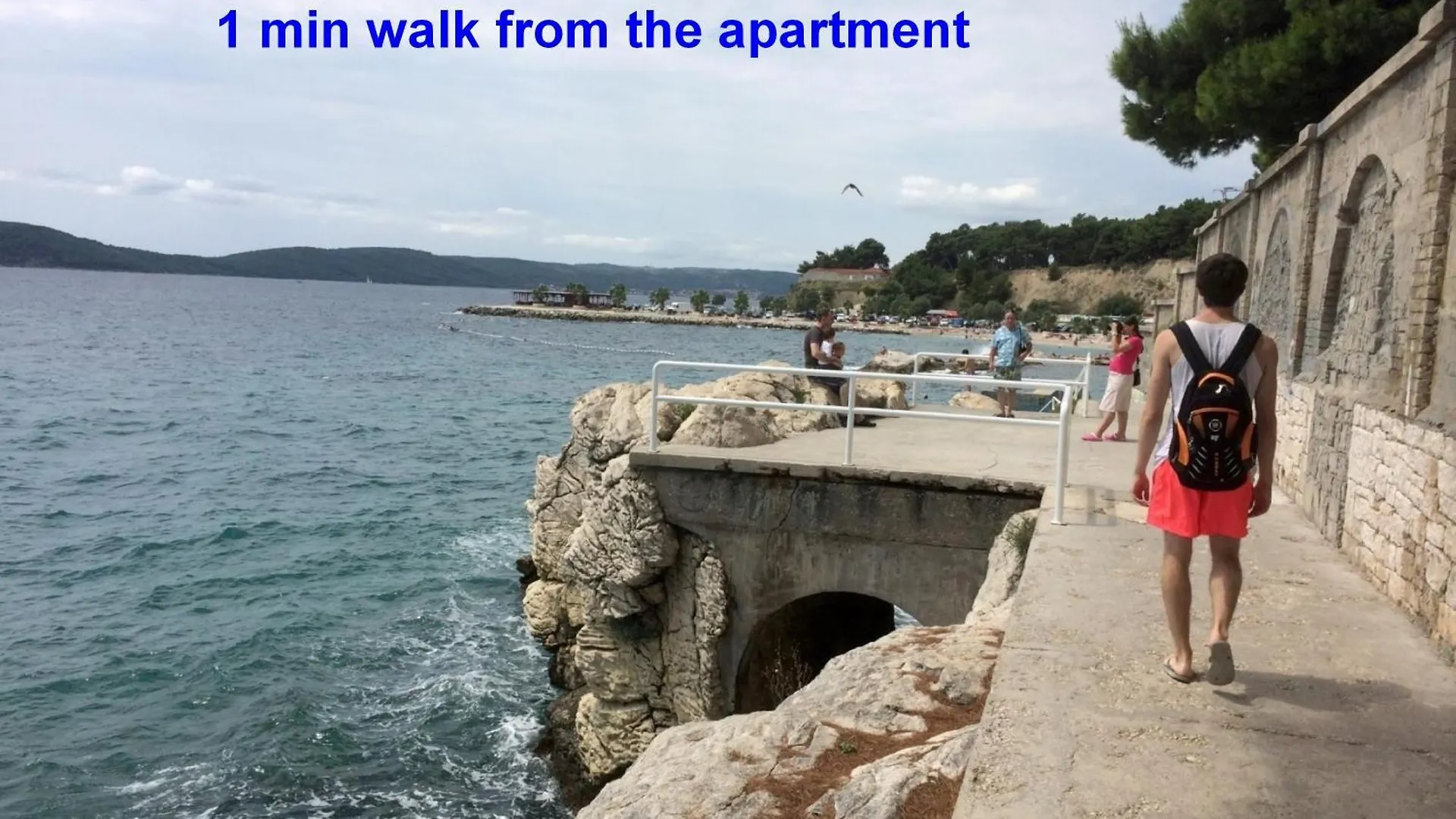 Beachfront Apartment Drazen With Patio & Parking Split